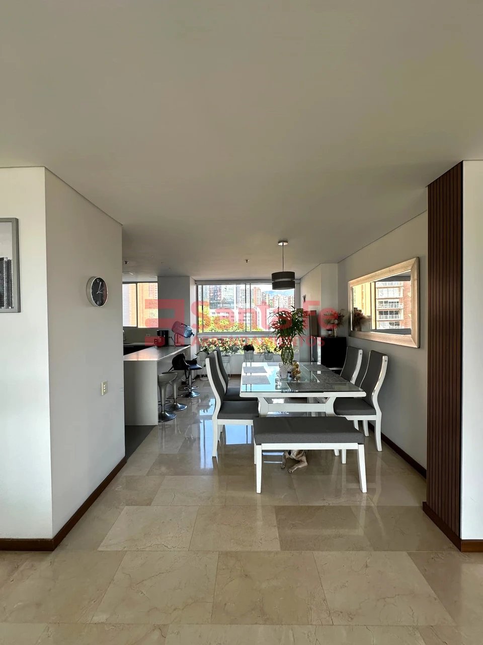 Apartamento en arriendo en El Tesoro, Medellín · foto 5 de 10