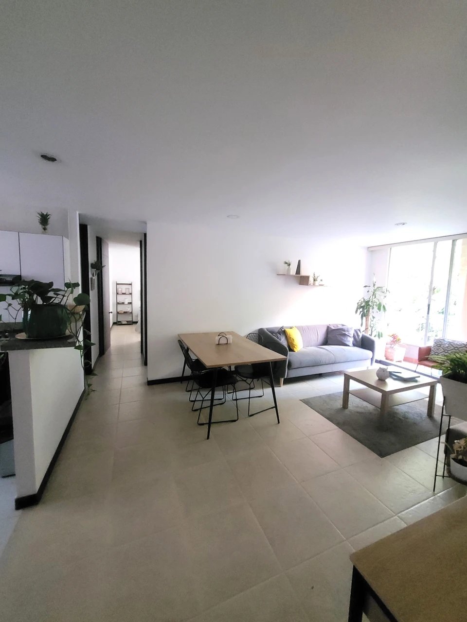Apartamento en arriendo en Villa Carlota, Medellín · foto 2 de 10