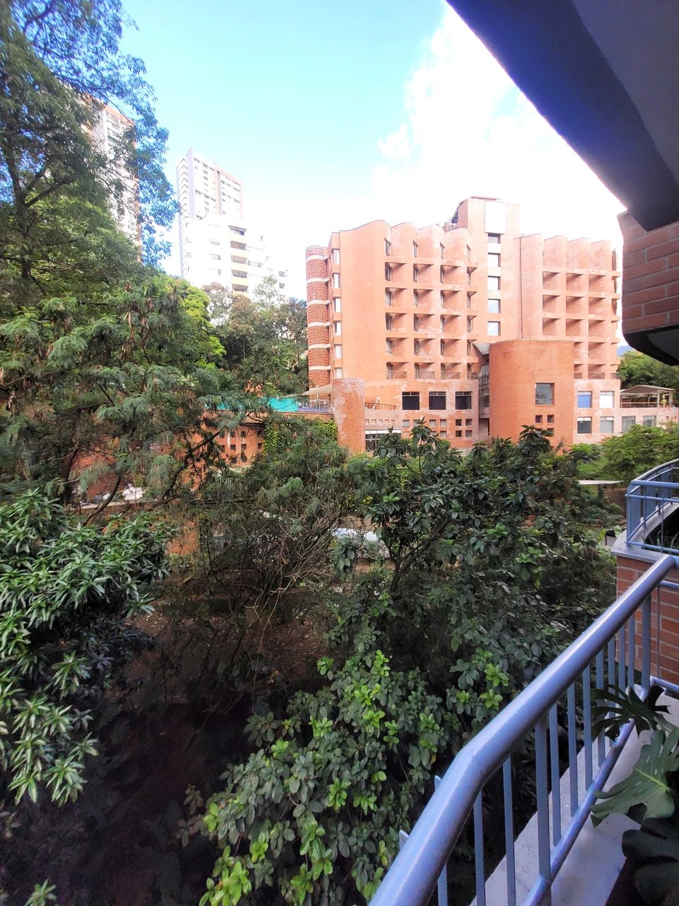 Apartamento en arriendo en Villa Carlota, Medellín · foto 4 de 10