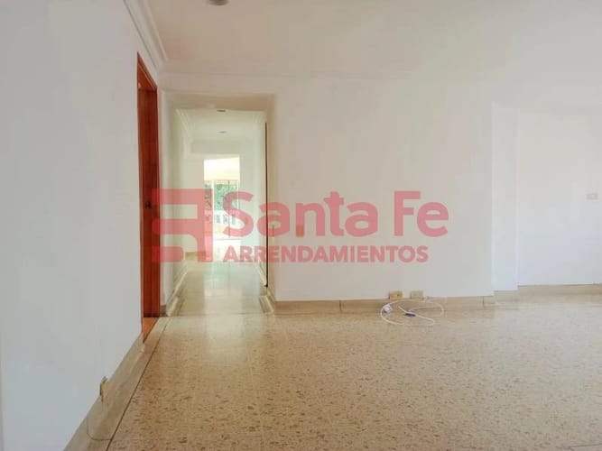 Apartamento de 4 alcobas en venta en Laureles, Medellín, 197 m² · foto 7 de 10