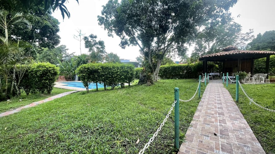 Lote en venta en Menzuly, Floridablanca, 6770 m² · foto 3 de 10