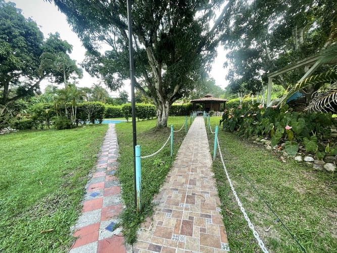 Lote en venta en Menzuly, Floridablanca, 6770 m² · foto 9 de 10