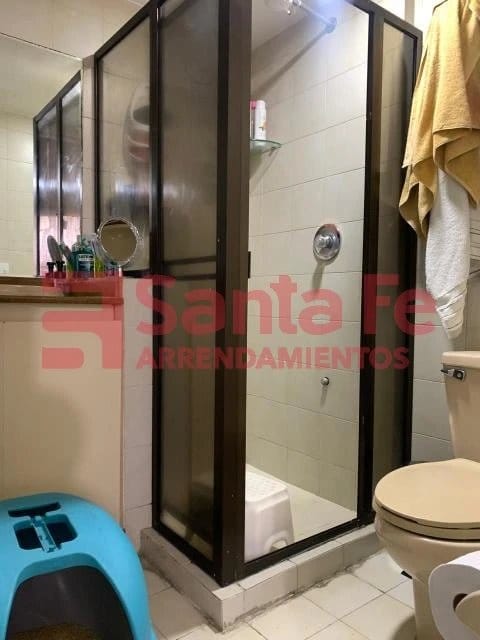 Apartamento de 2 alcobas en venta en Laureles, Medellín, 100 m² · foto 7 de 8