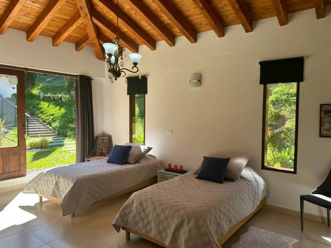 Casa de 4 alcobas en venta en Abreito, Rionegro, 350 m² · foto 6 de 22