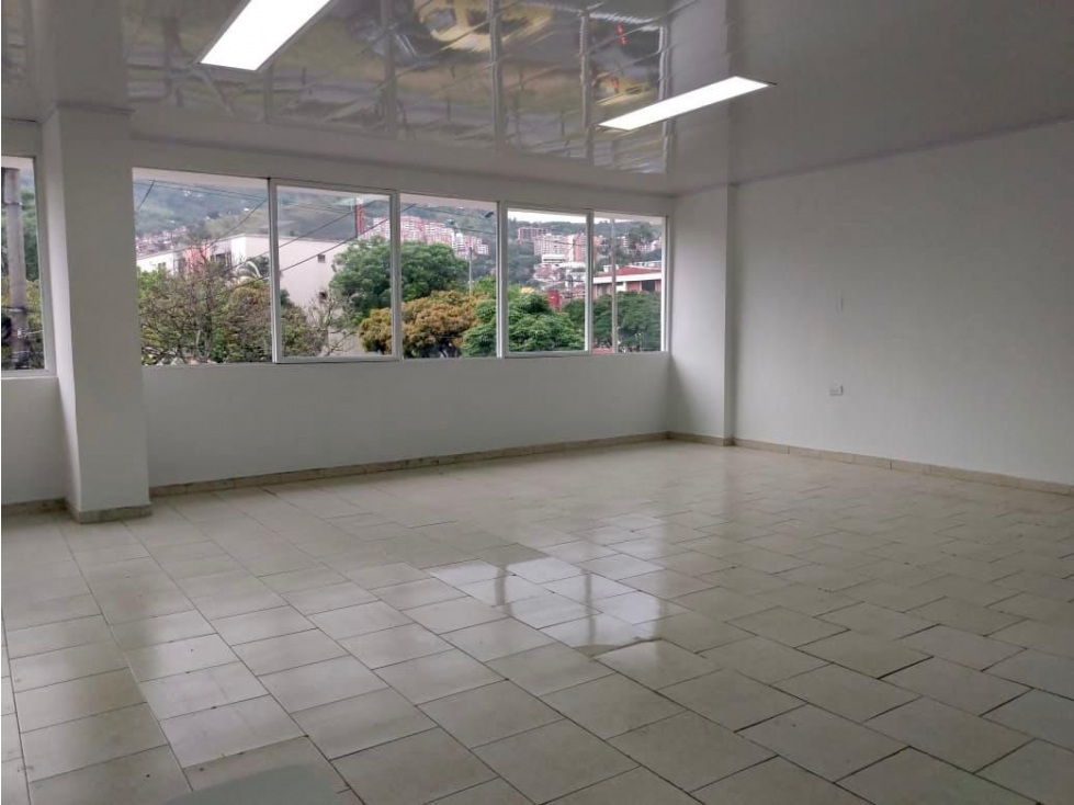 Edificio en venta en Tequendama, Cali, 503 m² · foto 5 de 23