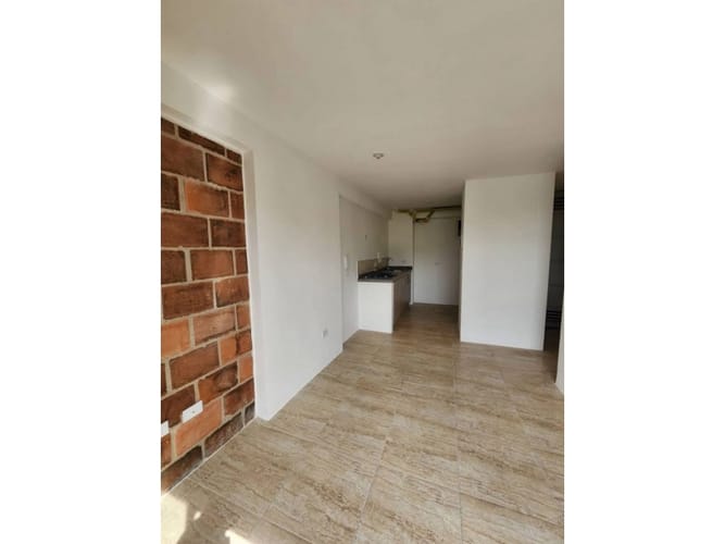 Apartamento de 3 alcobas en venta en El Palenque, Girón, 56 m² · foto 2 de 11