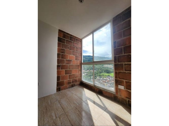 Apartamento de 3 alcobas en venta en El Palenque, Girón, 56 m² · foto 3 de 11