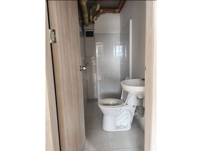 Apartamento de 3 alcobas en venta en El Palenque, Girón, 56 m² · foto 8 de 11