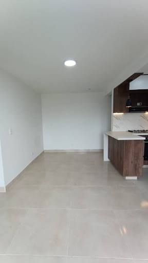 Apartamento en arriendo en Cimarronas, Rionegro · foto 3 de 10