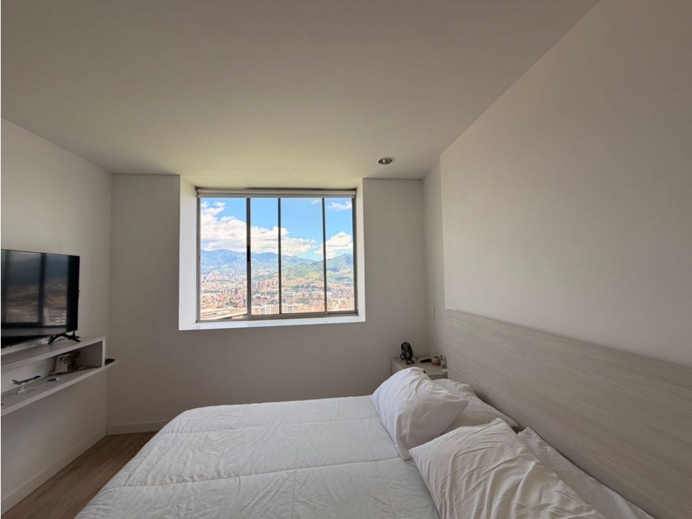 Apartamento en arriendo en Loma El Atravesado, Envigado · foto 5 de 21