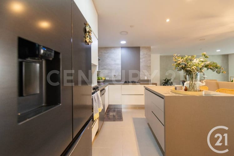 Apartamento de 3 alcobas en venta en Mugá, Envigado, 175 m² · foto 4 de 23