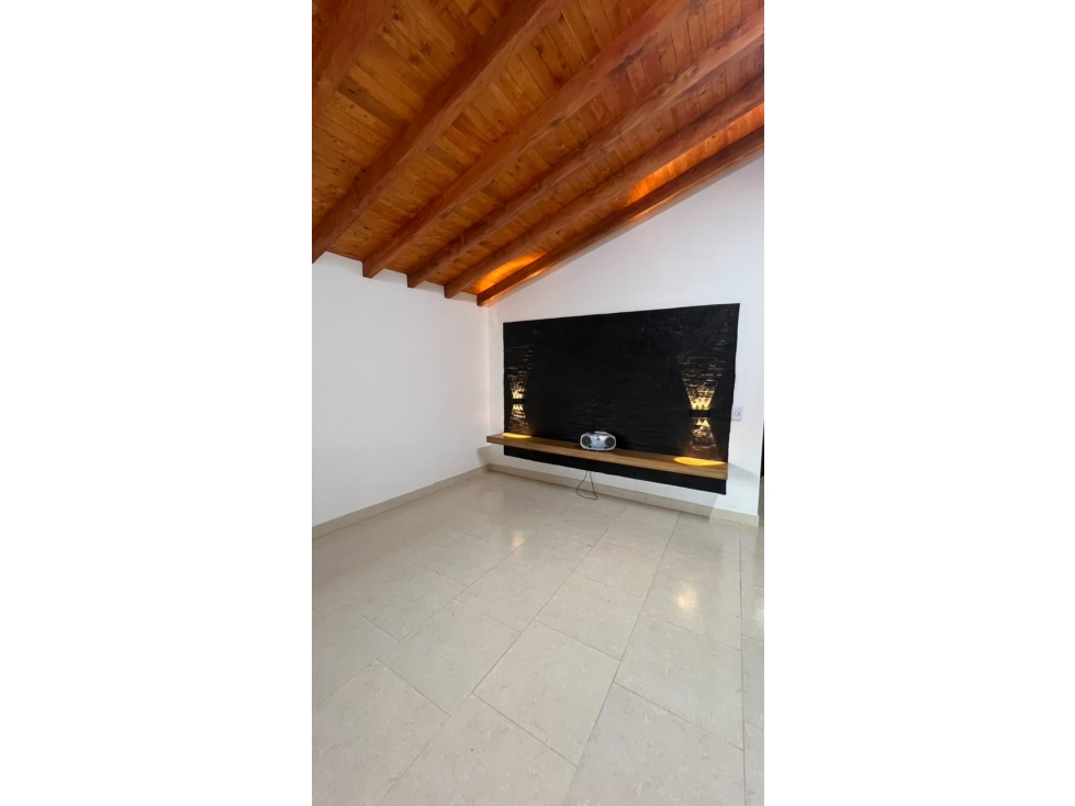 Casa en arriendo en El Capiro, Rionegro · foto 4 de 10