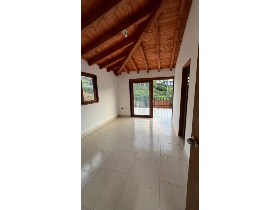 Casa en arriendo en El Capiro, Rionegro · foto 7 de 10