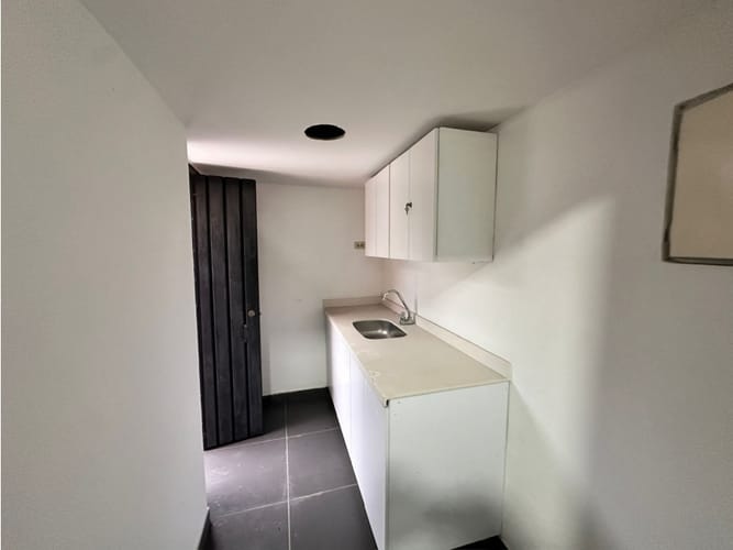 Local en arriendo en Ciudad Capri, Cali, 256 m² · foto 13 de 21