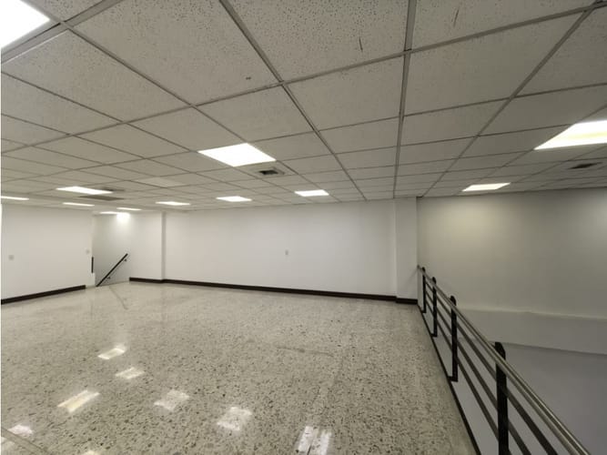Local en arriendo en Ciudad Capri, Cali, 256 m² · foto 8 de 19