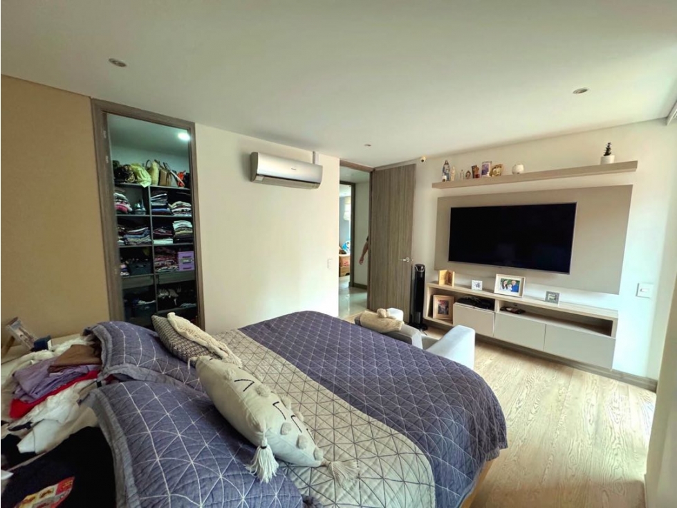Apartamento en venta en Zuñiga, Envigado · foto 9 de 20