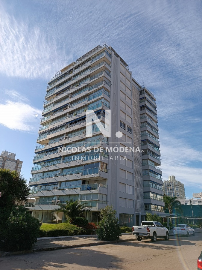 Apartamento en venta en Península