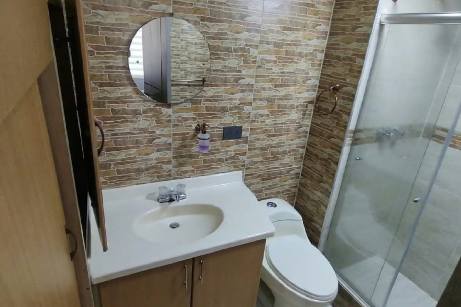 Casa en venta en Castilla, Bogotá · foto 11 de 18