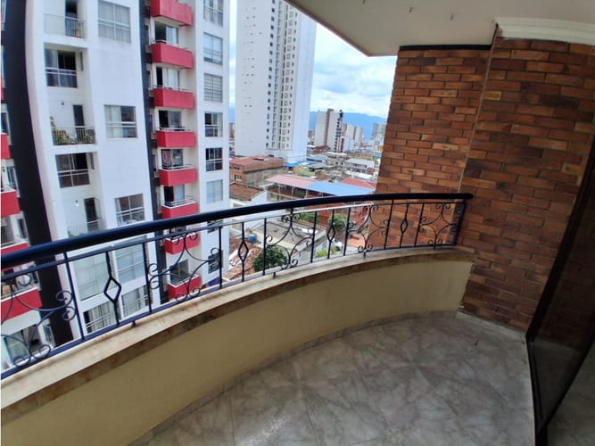 Apartamento de 3 alcobas en venta en San Alonso, Bucaramanga, 97 m² · foto 7 de 24