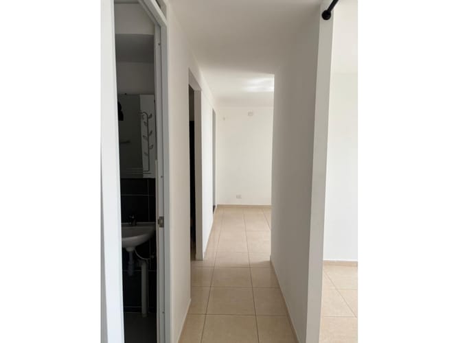 Apartamento de 3 alcobas en venta en Ciudad Pacífica, Cali, 58 m² · foto 7 de 16