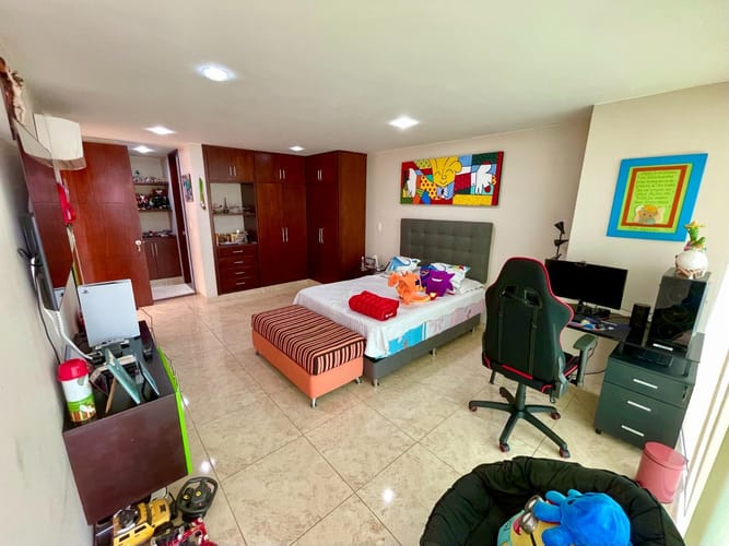 Casa de 4 alcobas en venta en Caminos Del Vergel, Ibagué, 486 m² · foto 22 de 24