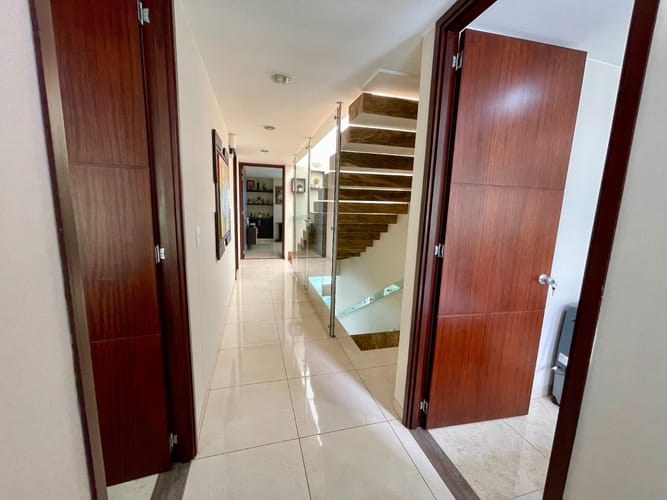 Casa de 4 alcobas en venta en Caminos Del Vergel, Ibagué, 486 m² · foto 20 de 24