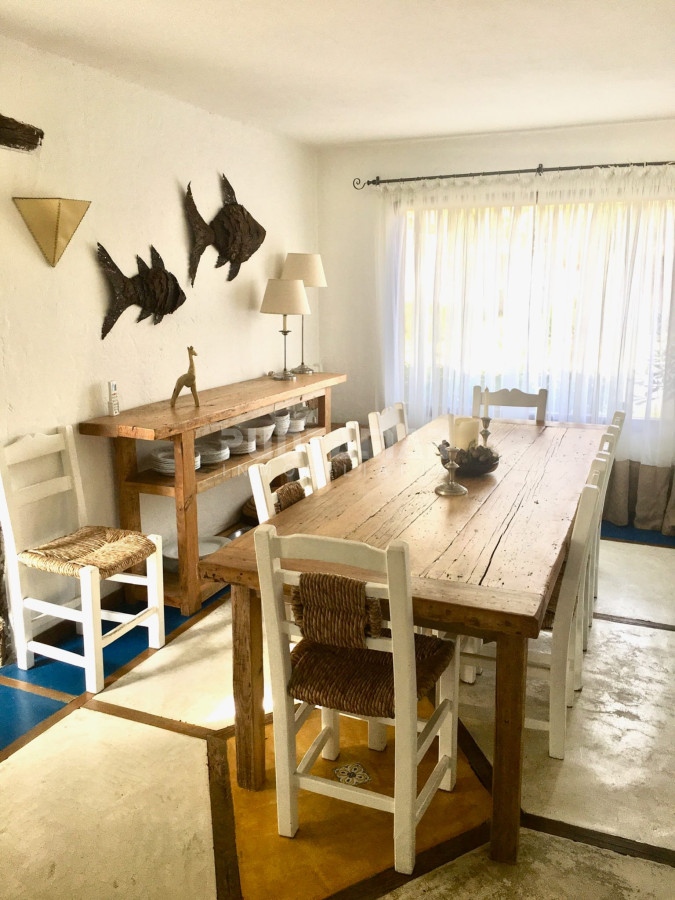 ALQUILER HERMOSA CASA EN EL CORAZON DE LA BARRA · Foto 3