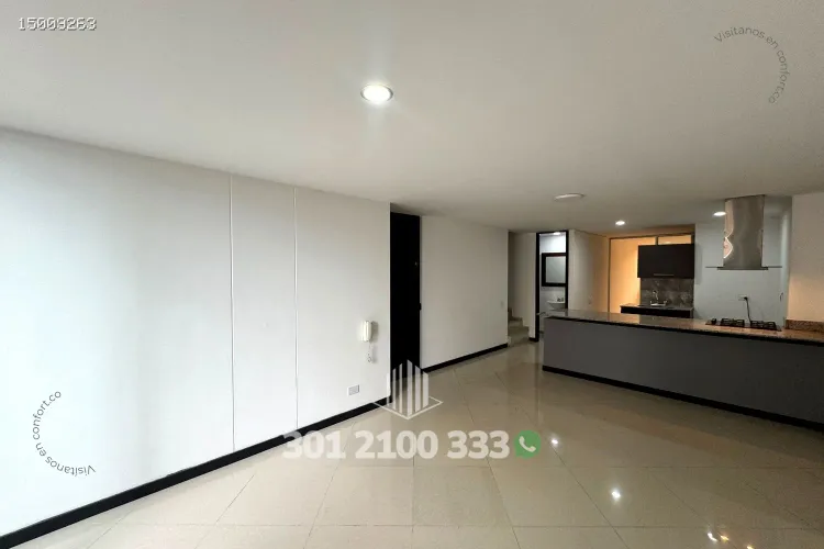 Apartamento de 2 alcobas en arriendo en Laureles, Medellín, 80 m² · foto 3 de 24