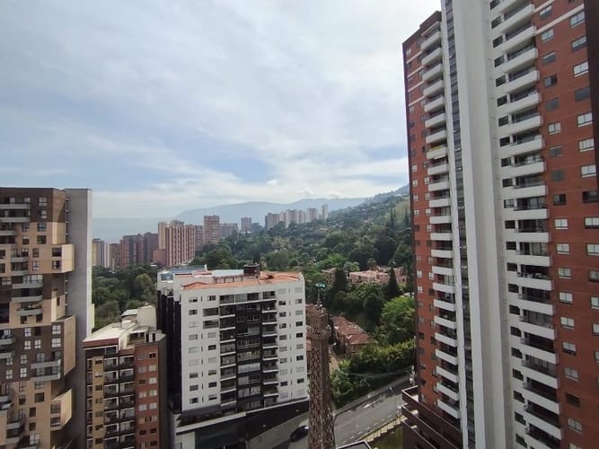 Apartamento de 3 alcobas en arriendo en El Carmelo Ii, Sabaneta, 75 m² · foto 7 de 24