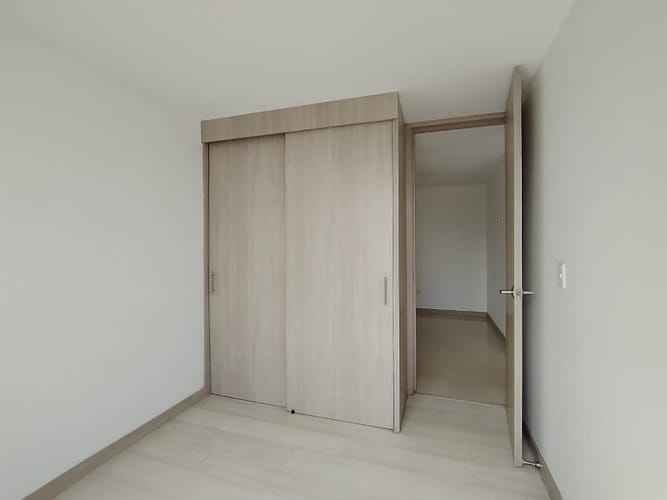 Apartamento de 3 alcobas en arriendo en El Carmelo Ii, Sabaneta, 75 m² · foto 13 de 24