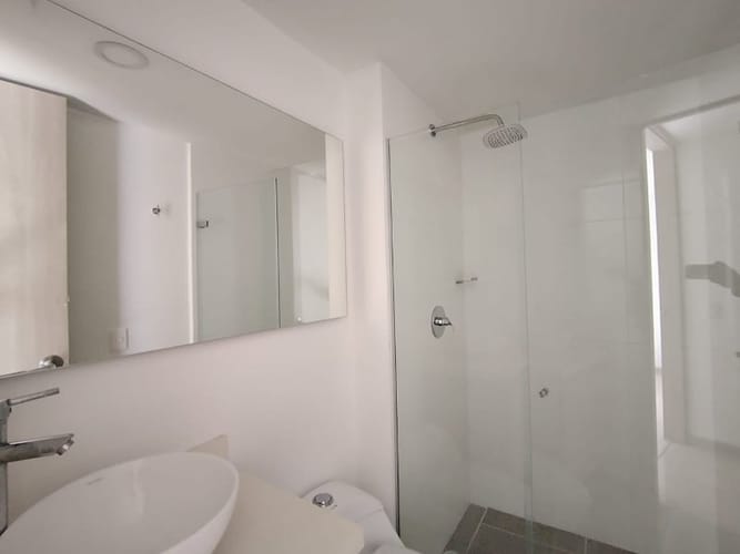 Apartamento de 3 alcobas en arriendo en El Carmelo Ii, Sabaneta, 75 m² · foto 16 de 24