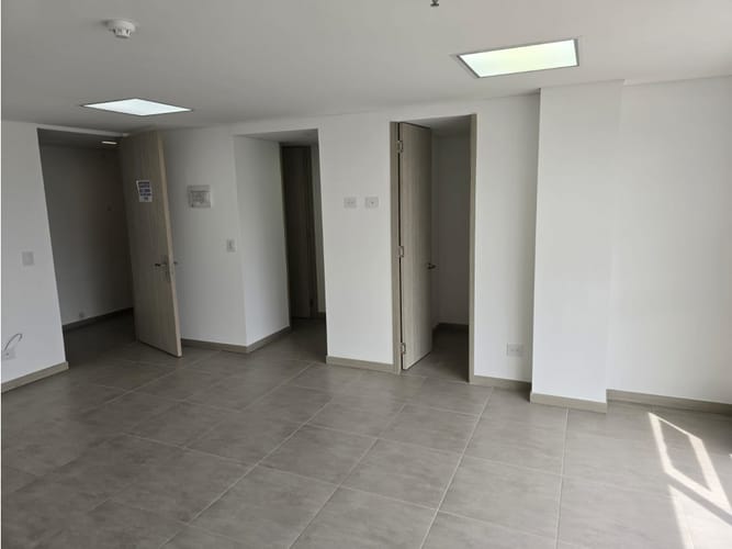 Oficina en venta en Alamos, Pereira, 32 m² · foto 10 de 24