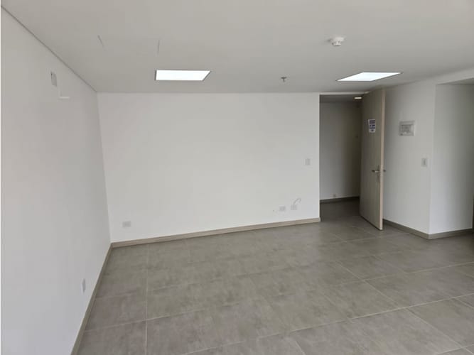Oficina en venta en Alamos, Pereira, 32 m² · foto 11 de 24