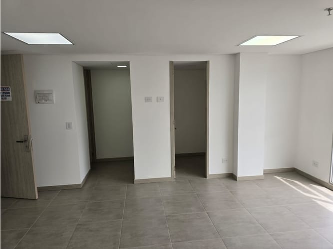 Oficina en venta en Alamos, Pereira, 32 m² · foto 12 de 24