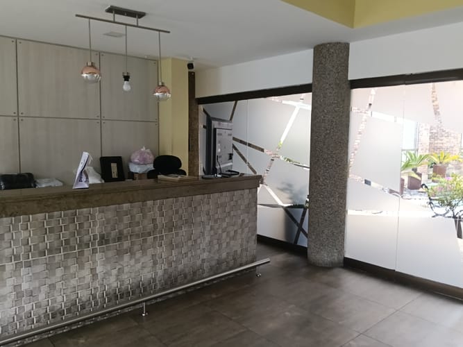 Apartamento de 3 alcobas en venta en Cedritos, Bogotá, 83 m² · foto 2 de 14