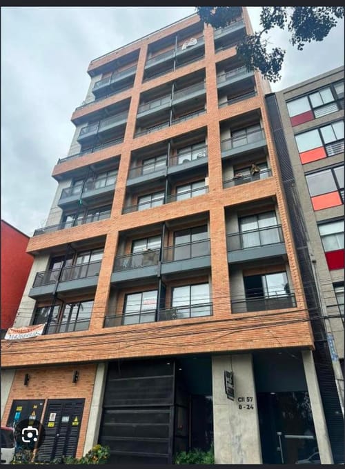Apartaestudio en venta en Chapinero Central, Bogotá, 32 m² · foto 3 de 10