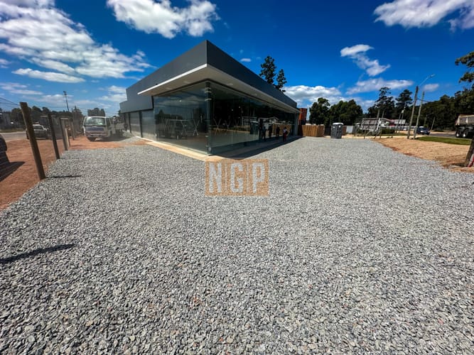 A estrenar local en Av en Maldonado con 660 m2 de uso exclusivo · Foto 4