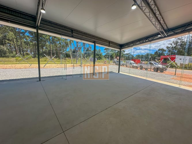 A estrenar local en Av en Maldonado con 660 m2 de uso exclusivo · Foto 6