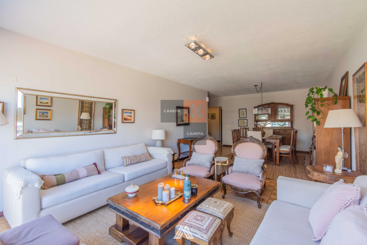 Alquiler apartamento de 3 dormitorios en Punta Carretas · Foto 4