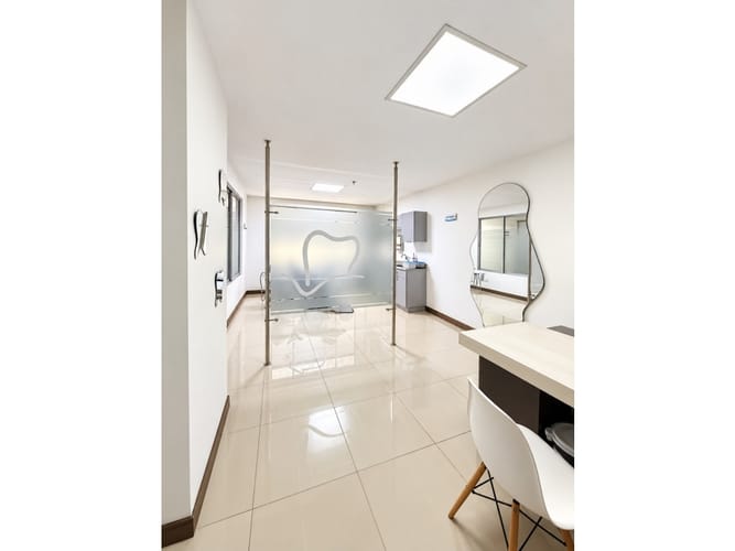 Local en venta en Pinares, Pereira, 37 m² · foto 3 de 12