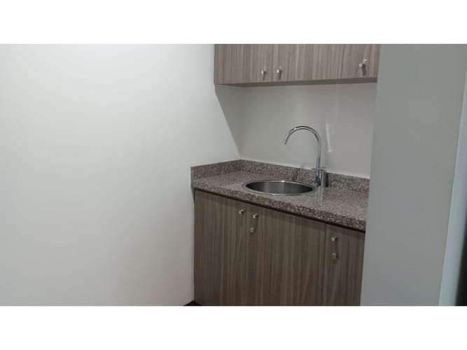 Local en venta en Pinares, Pereira, 37 m² · foto 10 de 12