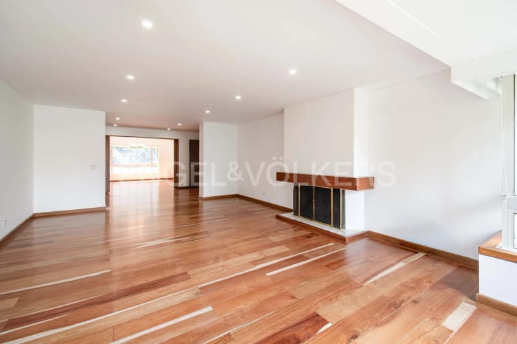 Apartamento en venta en Los Rosales, Bogotá · foto 3 de 20