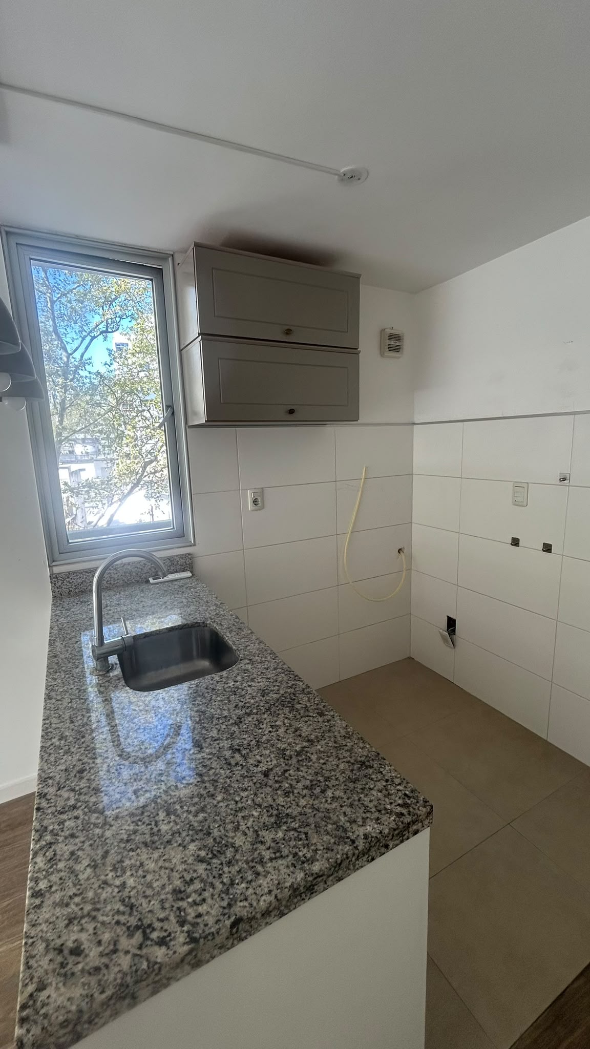 Alquiler de apartamento de 2 dormitorios con garaje en Cordón · Foto 11