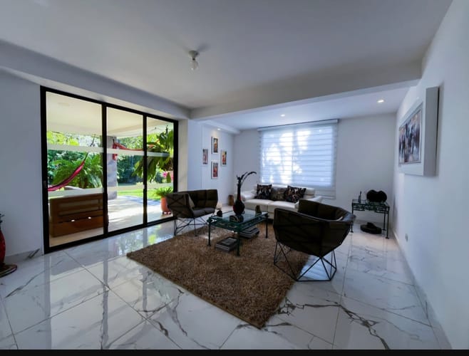 Casa de 4 alcobas en venta en Pance, Cali, 350 m² · foto 3 de 16
