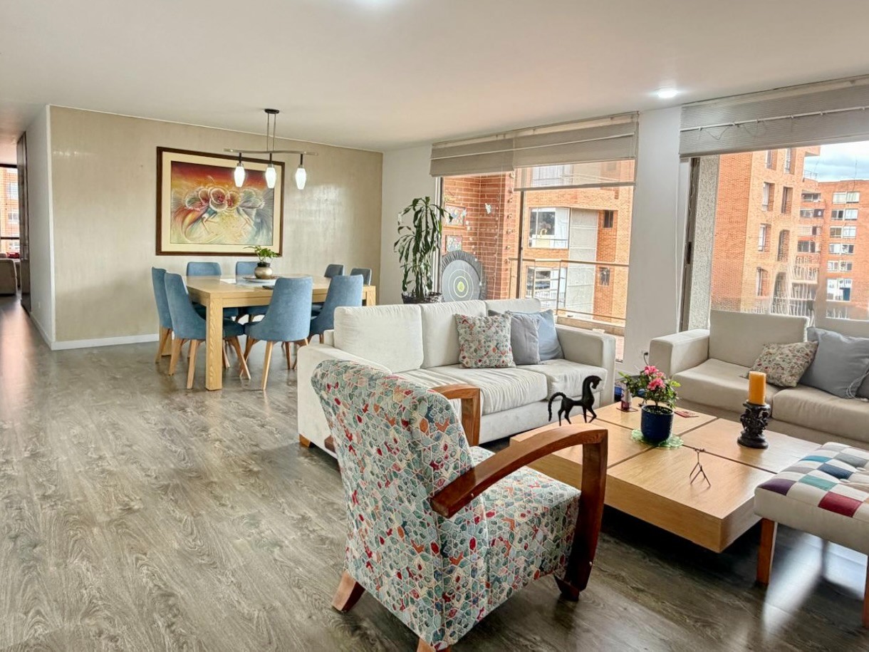 Apartamento en venta en Colina Campestre, Bogotá · foto 2 de 24