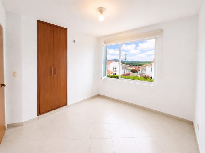 Casa de 5 alcobas en venta en Girardot, Girardot, 350 m² · foto 5 de 12