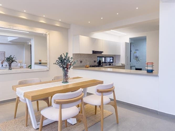 Casa de 4 alcobas en venta en Alfaguara, Jamundí, 280 m² · foto 3 de 15