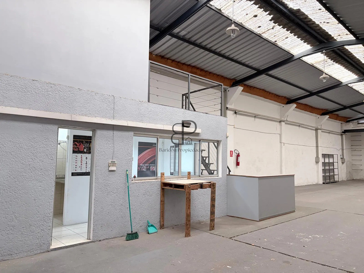 Alquiler Local Comercial 270m2 Reducto · Foto 7