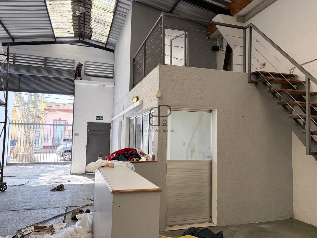 Alquiler Local Comercial 270m2 Reducto · Foto 11