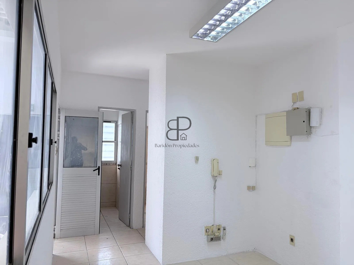 Alquiler Local Comercial 270m2 Reducto · Foto 12